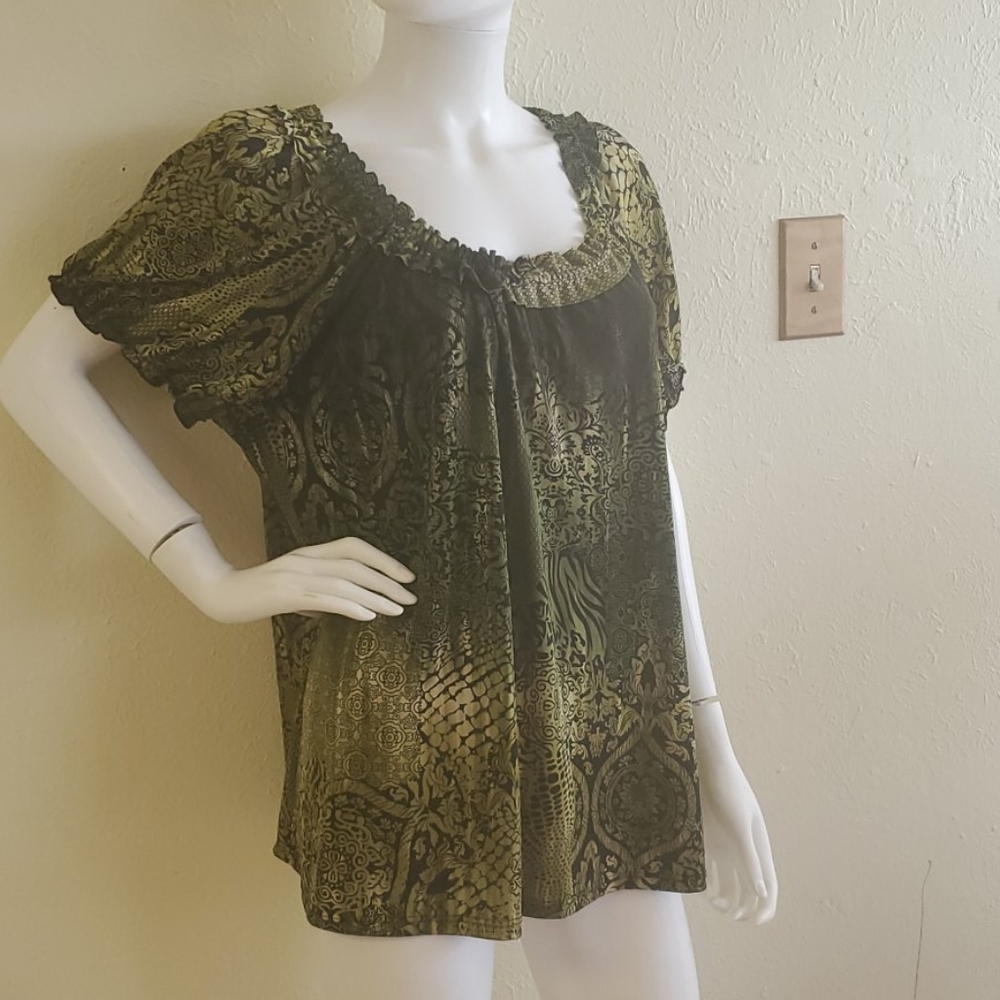Carol Rose Tops, Size M for Women